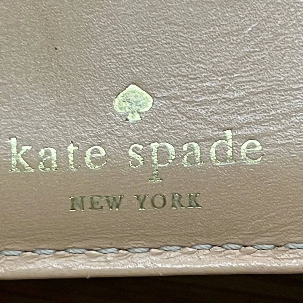 Kate Spade New York Bi-Fold Snap Sandra Wallet Patent Leather Black/Cream Stripe
